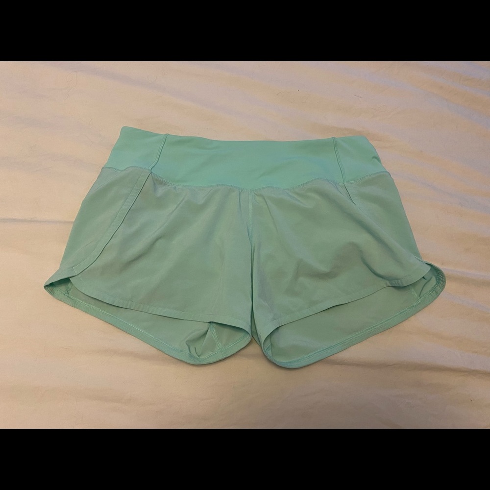 Lululemon Mint green speed up shorts size 6